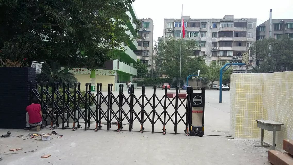 佳木斯郊区佳木斯郊区深圳市伸缩门